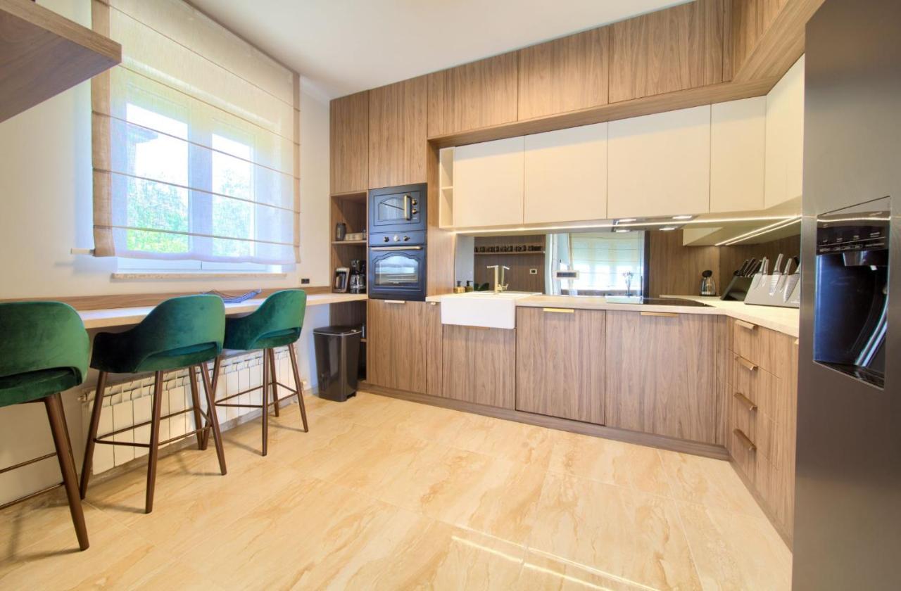 Villa Piano Pinezići Eksteriør bilde