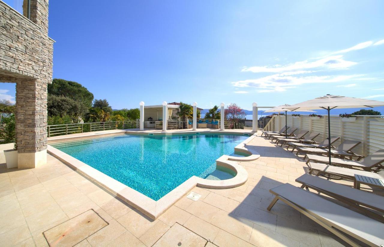 Villa Piano Pinezići Eksteriør bilde